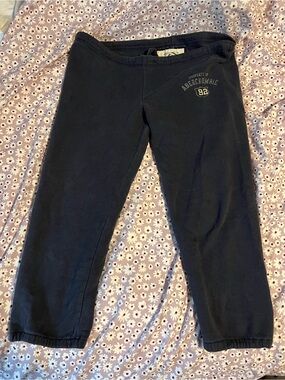 Vintage Y2K Abercrombie Capris